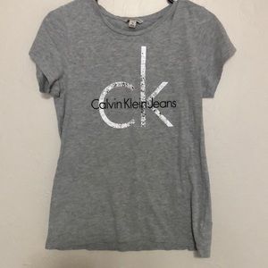3/$10 size medium Calvin Klein T-shirt